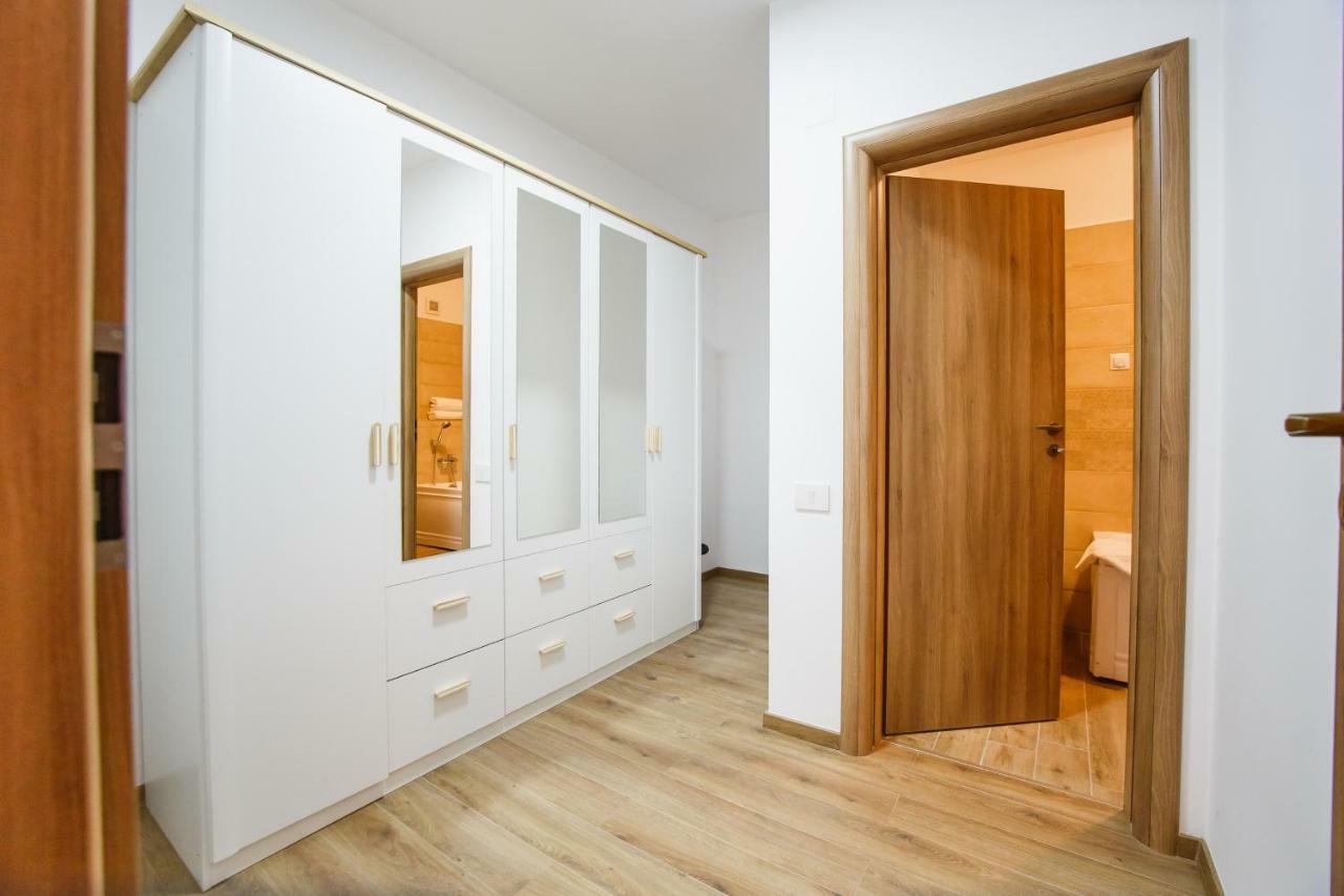 Spacious & Bright 2 Bedroom Central Apartment 拉迪亚 外观 照片