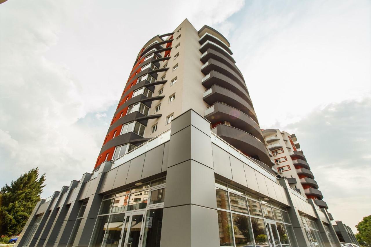 Spacious & Bright 2 Bedroom Central Apartment 拉迪亚 外观 照片